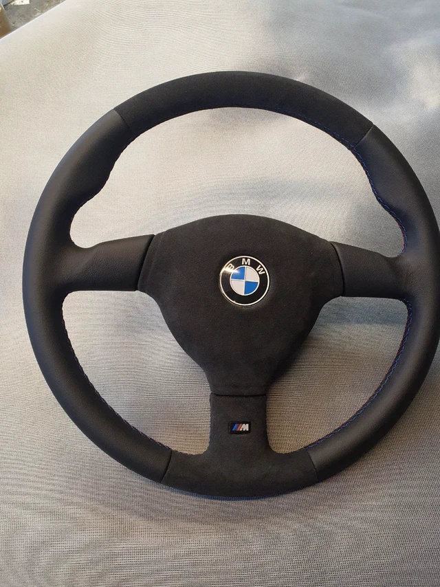 Steering wheel retrim, BMW