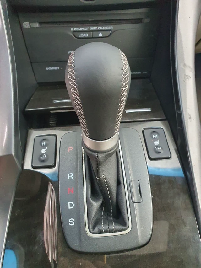 Gear knob retrim