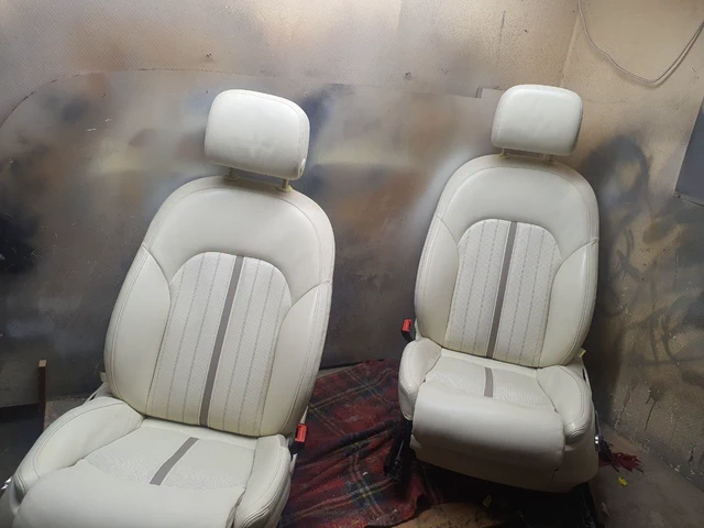 Seat painting