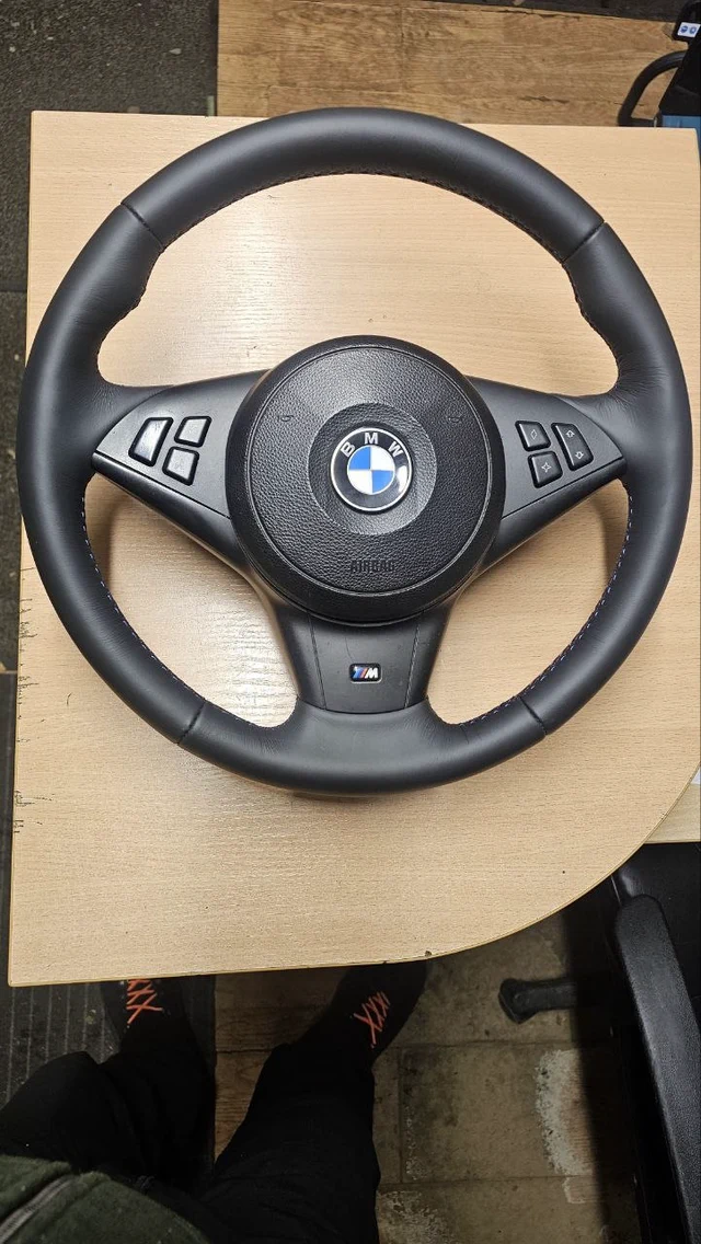 Steering wheel retrim, BMW